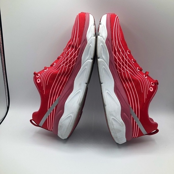 Skechers Men’s Max Cushioning Ultimate‎ Lightweight Running Shoes - Picture 6 of 11